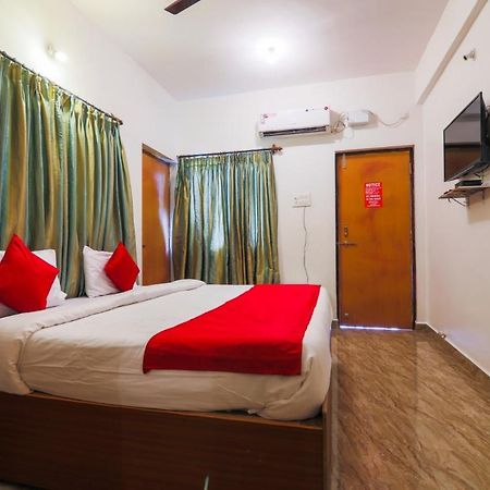 Fullmoon Beach Place Кандолим Экстерьер фото